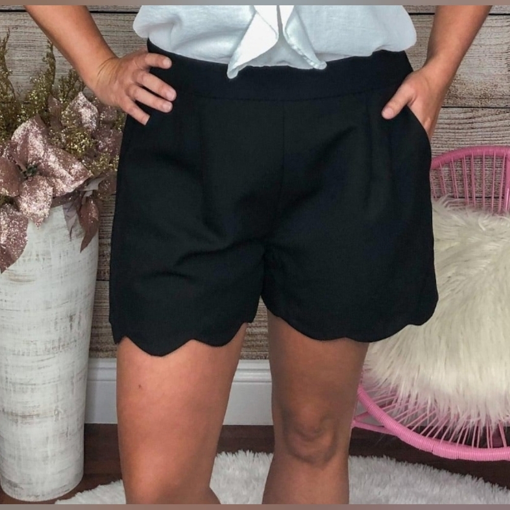Black Scallop Shorts